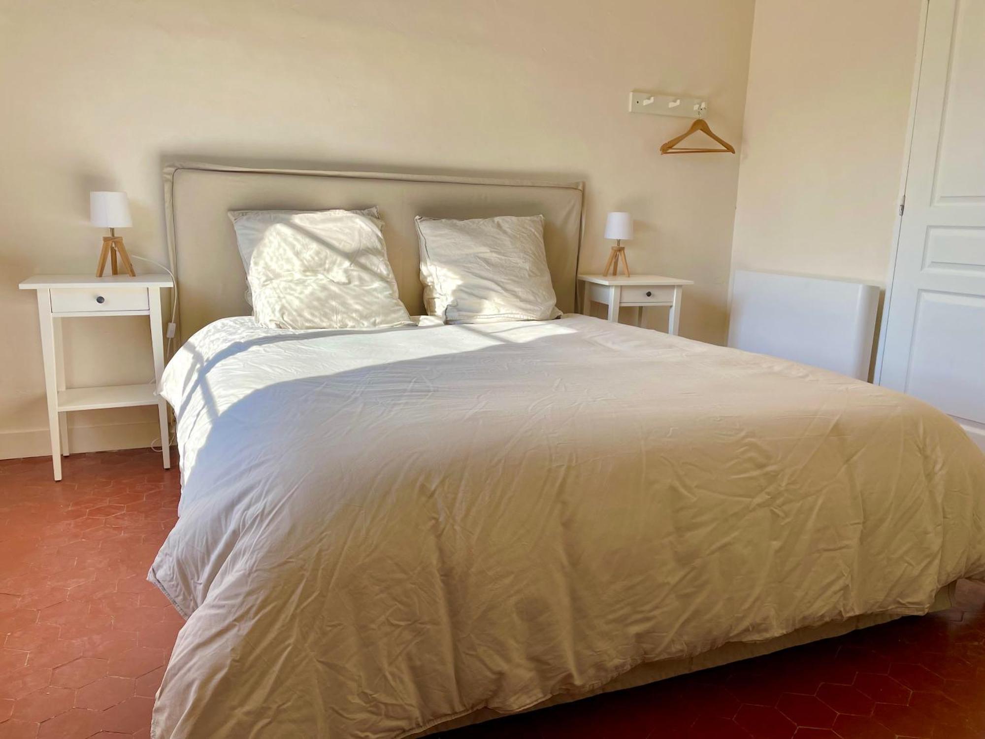 Maison & Jardin Coeur Luberon Classe 4 Etoiles Peypin-d'Aigues Экстерьер фото